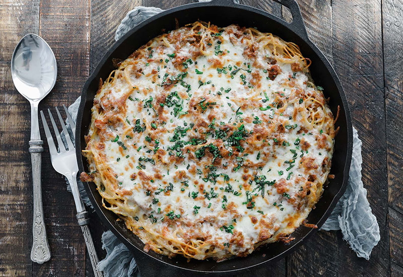 Easy Baked Spaghetti with Melted Mozzarella