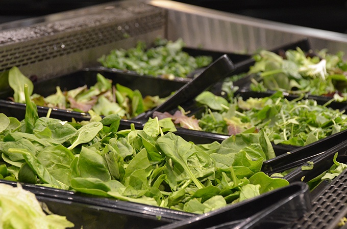 Heinen's salad bar with iceberg, spinach, and romaine lettuce