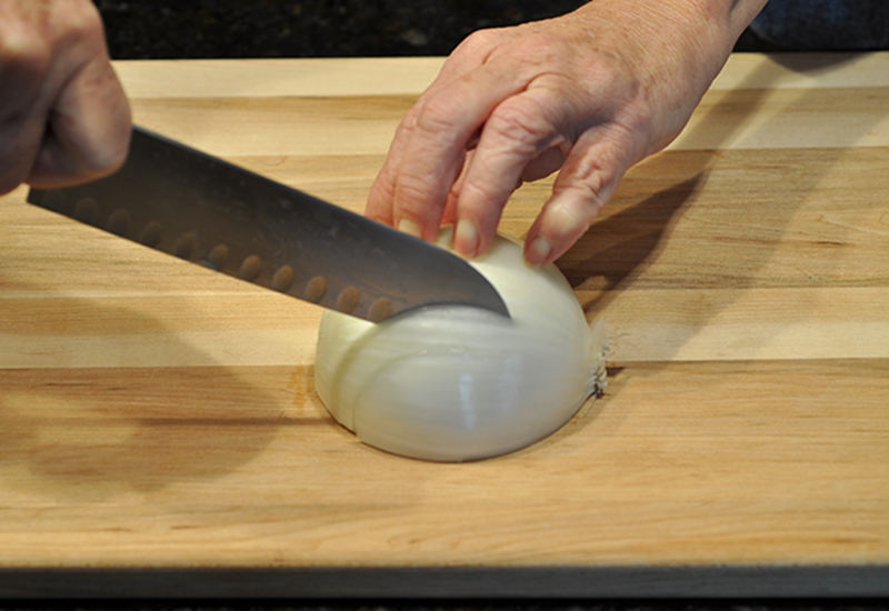Knife Skills for Beginners: How to Chop your Veggies