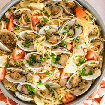 Linguine with Clams | Heinen's Grocery Store